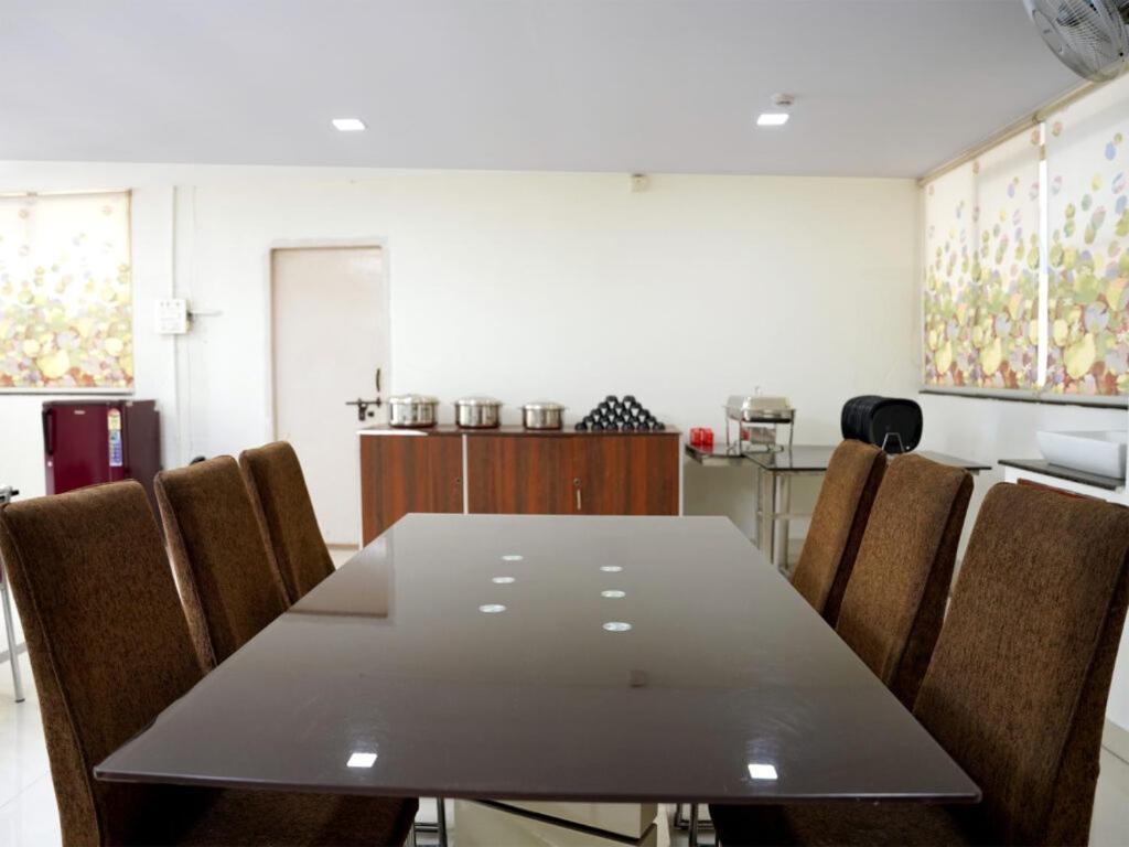 Unique Homestays Kondapur  Bagian luar foto