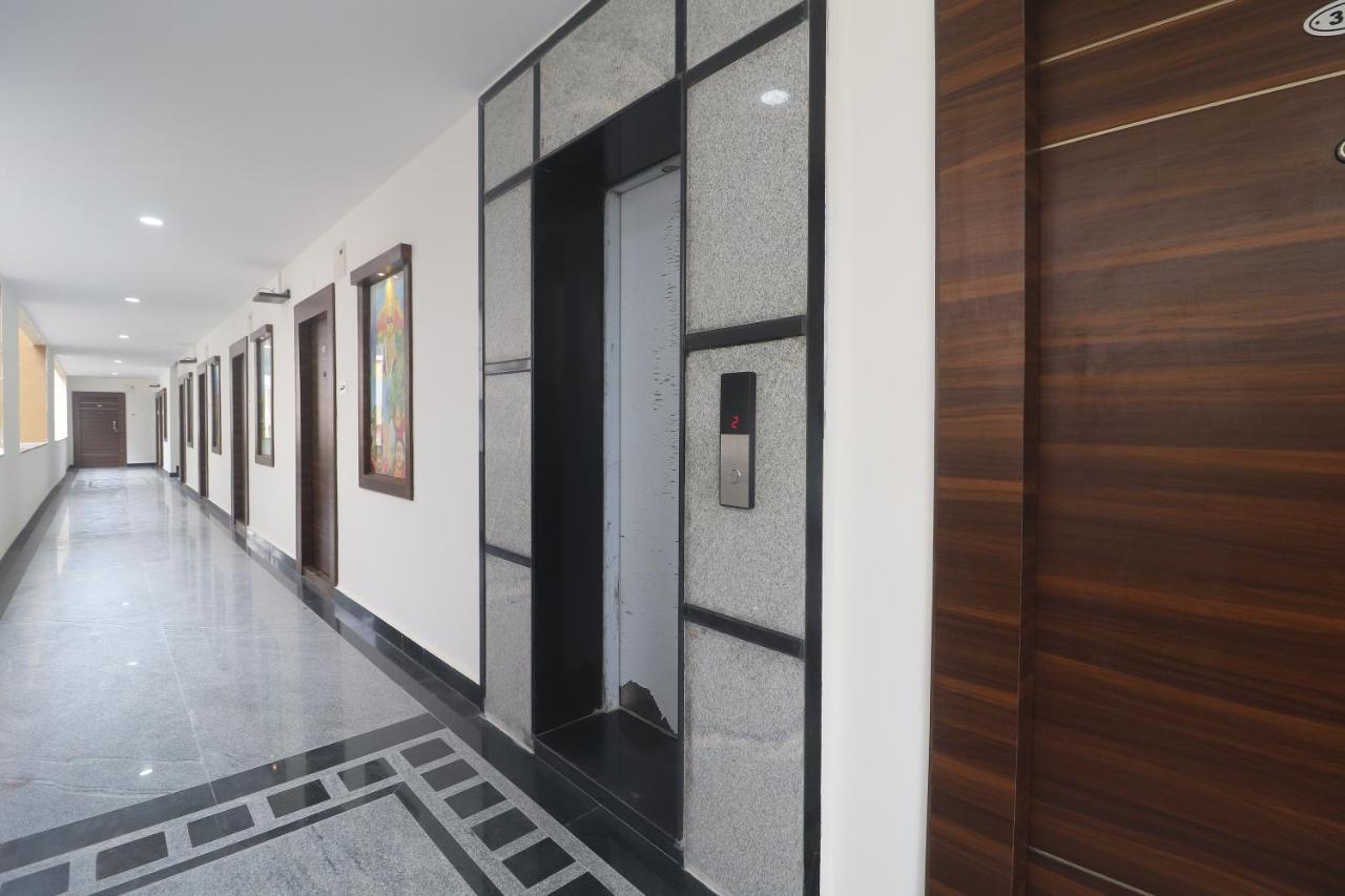 Unique Homestays Kondapur  Bagian luar foto