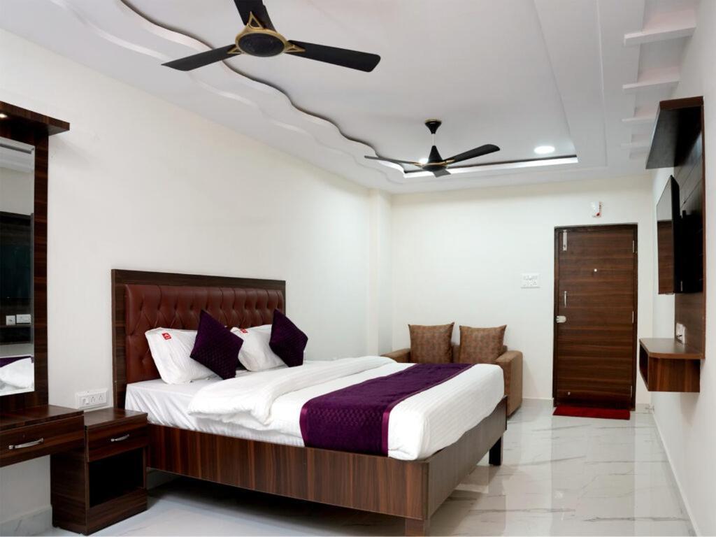 Unique Homestays Kondapur  Bagian luar foto